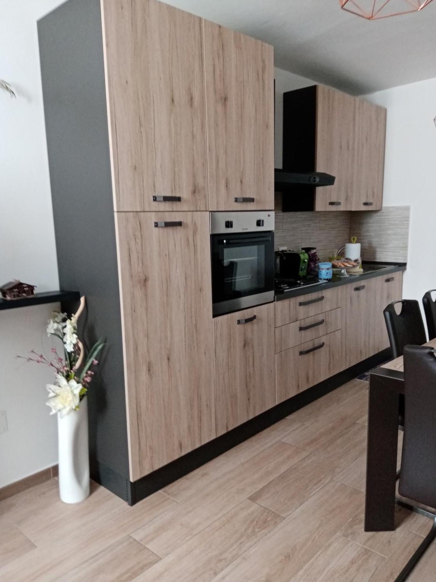 Apartament La Dimora Di Pietra Gubbio Zewnętrze zdjęcie