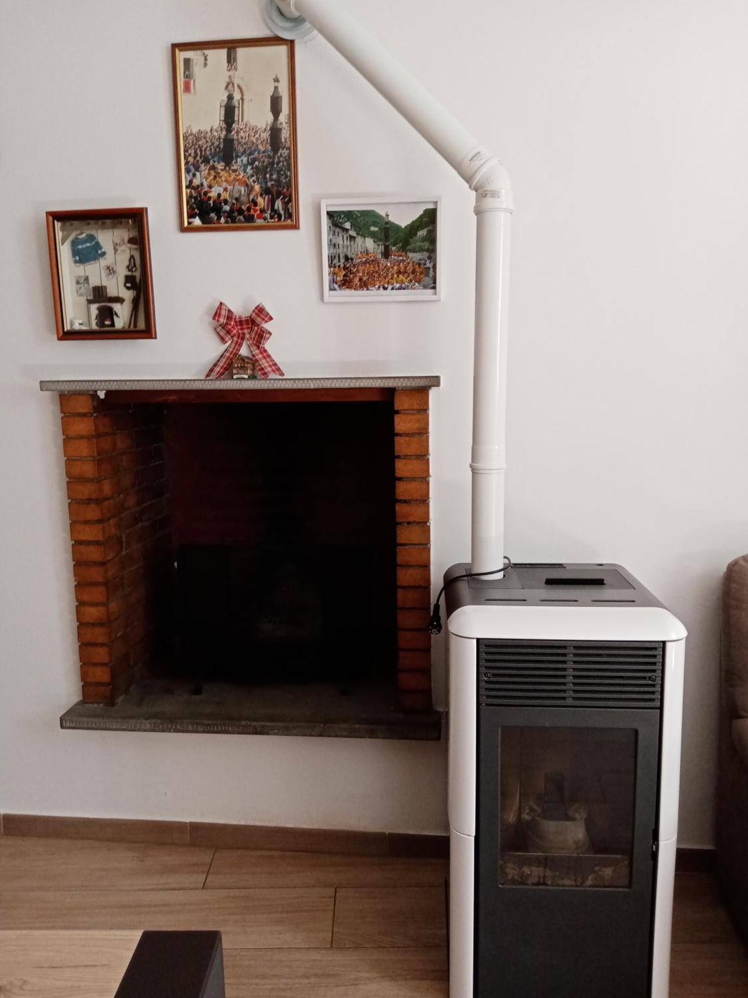 Apartament La Dimora Di Pietra Gubbio Zewnętrze zdjęcie